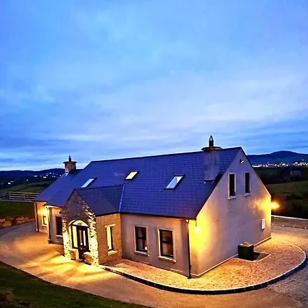 Crohill Hideaway Villa Newry Exterior photo