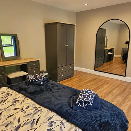 Crohill Hideaway Villa Newry Exterior photo